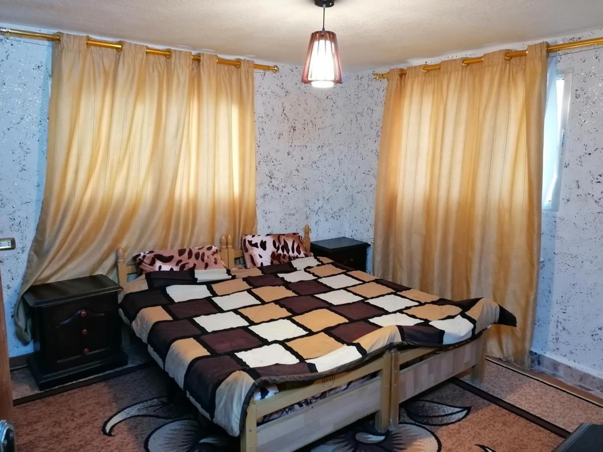 Mhna Guest House ‘Ajlūn Екстериор снимка
